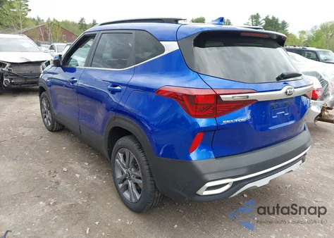 2021 Kia Seltos S z USA, uszkodzony, nr VIN KNDEUCAAXM7121179